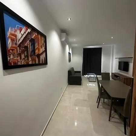 Appartamento Smart 1 Bedroom In Noah Apartments, Gzira